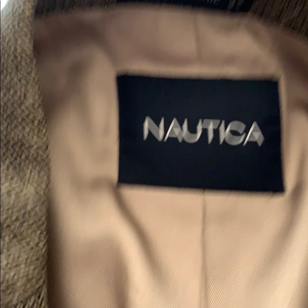Suit - Picture 2 of 5